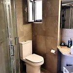Pinetree House דירה